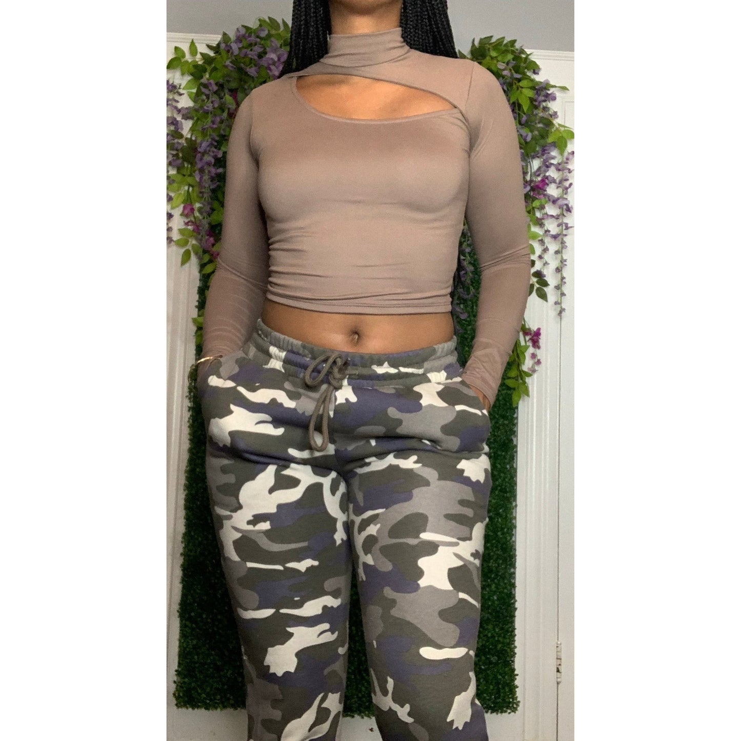 HEARTLESS TOP
